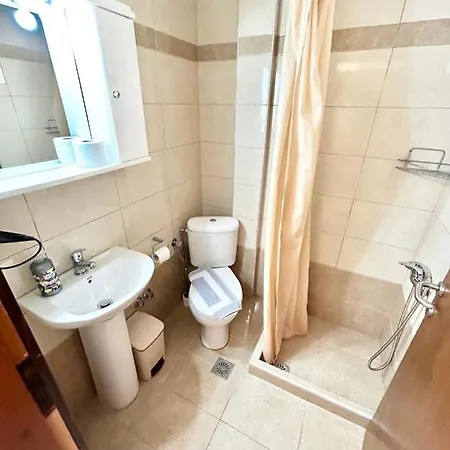 Alba Mare アパート